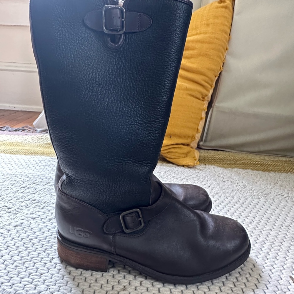 Black and brown UGG chancery leather riding boots fur lined